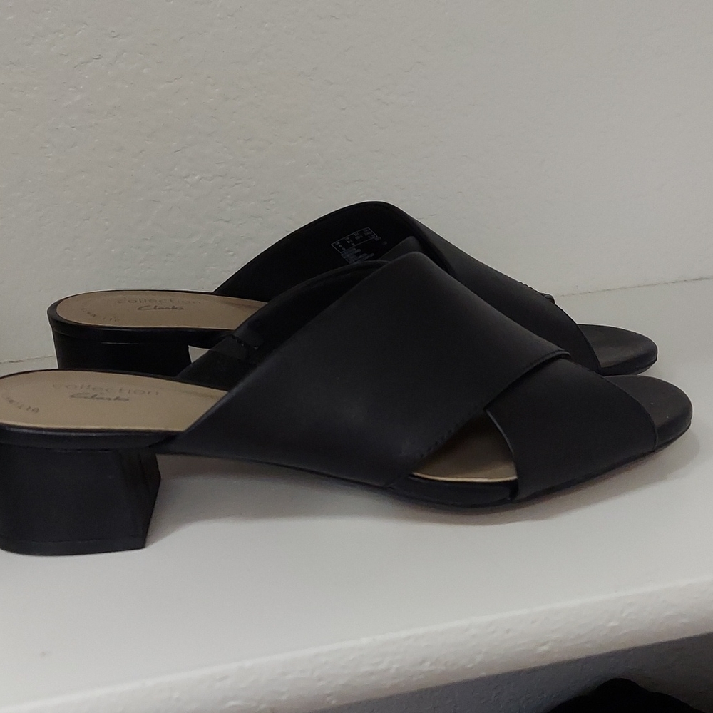 Brand new Clark Sandals
